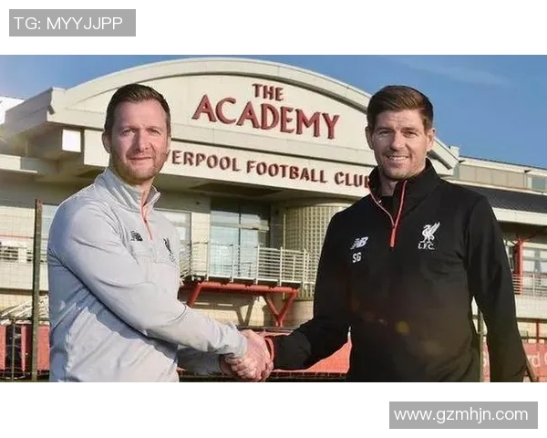 足球俱乐部如何通过出售球星实现财务收益与球队重建双赢局面 足球俱乐部如何通过出售球星实现财务收益与球队重建双赢局面